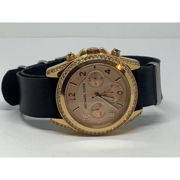 Michael Kors MK5263 Women\'s Leather Analog Rose Di